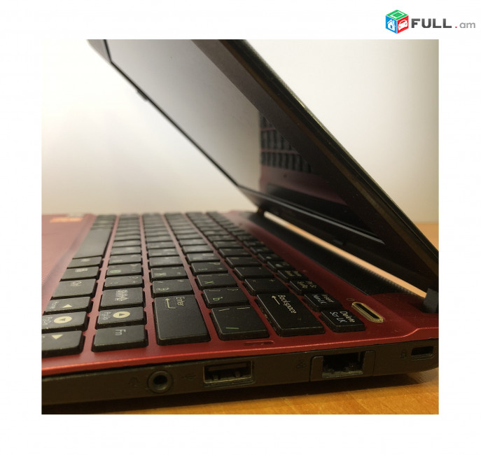 Asus Eee PC X101CH intel Atom N2600 2GB 260GB Win 7 Netbook 10,1"  1 ժամ պահում է Նեթբուք 1,6 Ghz Нетбук