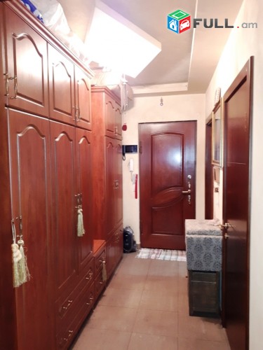 Նորակառույց շենքում կապիտալ վեր. 2 սենյակ