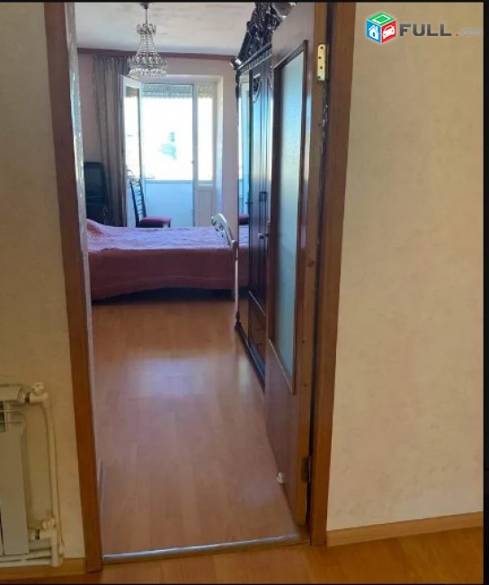 Տրվում է վարձով բնակարան