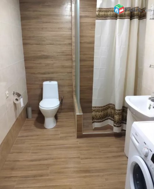 2 սենյականոց բնակարան կենտրոնում