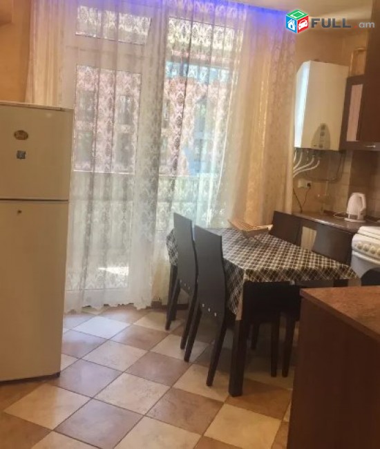 2 սենյականոց բնակարան Մոսկովյան փողոցում