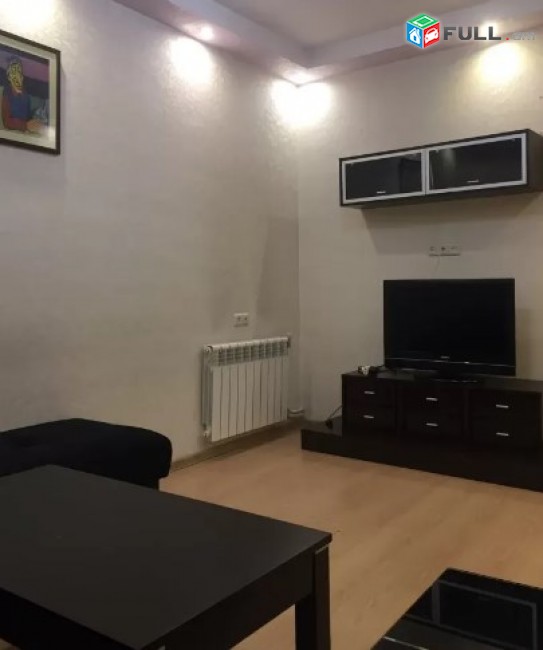 2 սենյականոց բնակարան Մոսկովյան փողոցում