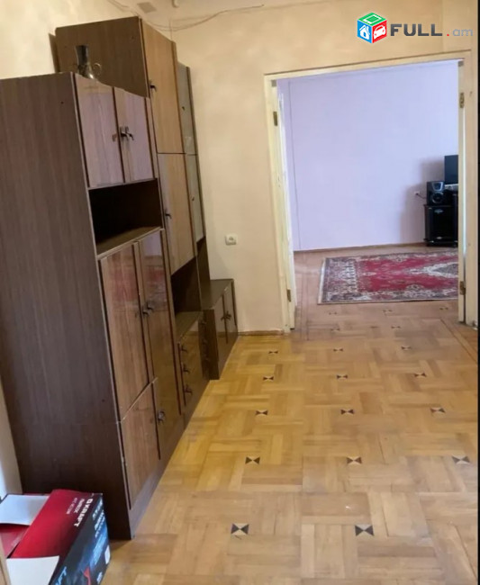 Արաբկիրում 3 սենյակ 250,000