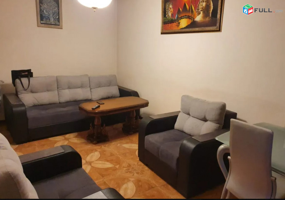 Կենտրոն, Թումանյան փողոց
