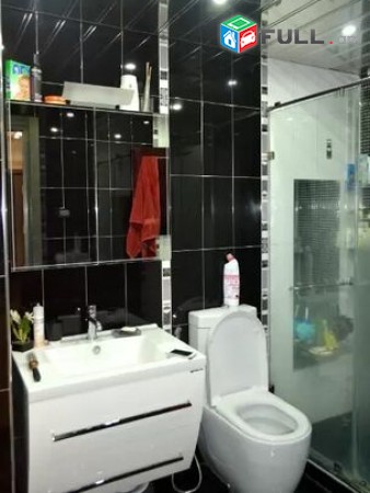 Տերյան փողոց Ագայան միջնամասում