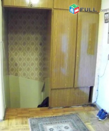 Duplex 3 sen. bnakaran hatuk naxagci shenqum, Papazyan poxoc