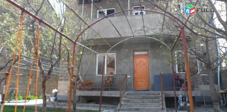 Erkharkani arandznatun Davitasheni 3rd taxamasum, 400 qm hoghov