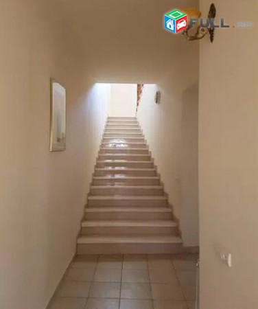 Erkharkani Arandznatun blurum vajarq