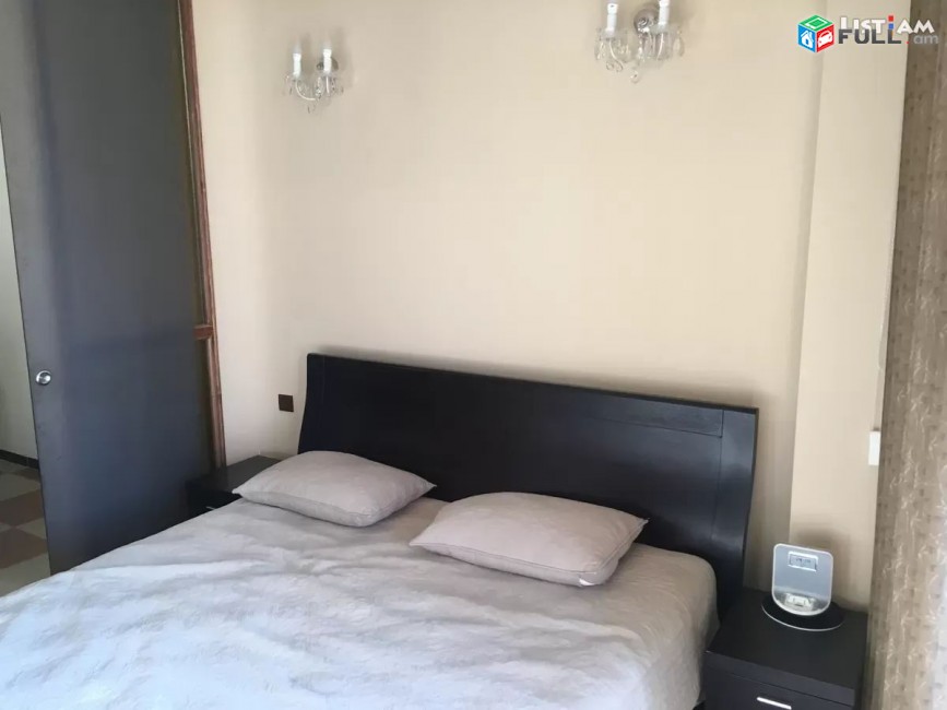 3 սենյականոց բնակարան նորակառույց շենքում Վարդանանց փողոցում