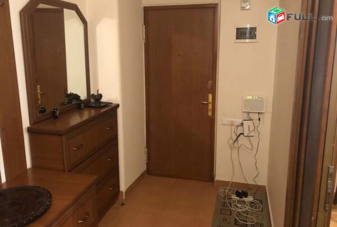 Վարձով բնակարան Բաղրամյան պողոտայում / for rent