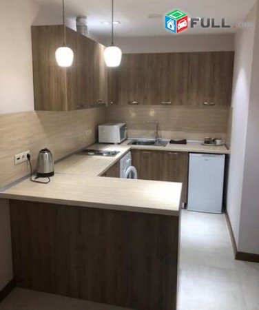 Վարձով բնակարան կենտրոնում կոդ Ա0421