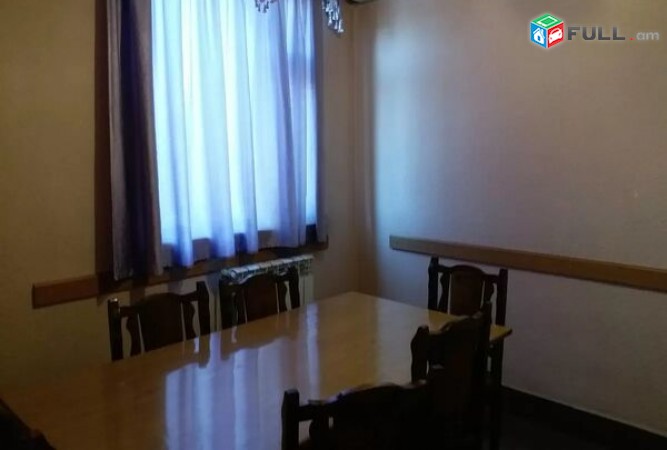 Վարձով է տրվում ռեստորան / օֆիս / գրասենյակ / for rent / restaurant