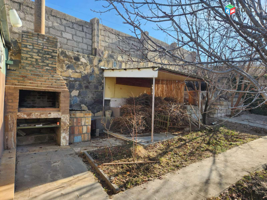 Երկու հարկանի քարե տուն, Տ-9-41, 140 քմ, կապիտալ վերանորոգված