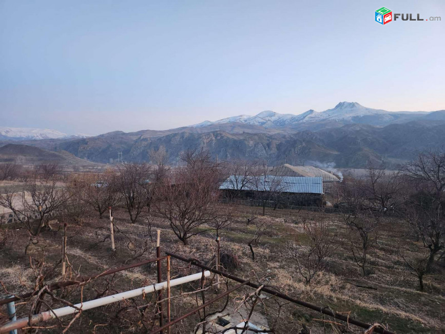 Երկու հարկանի քարե տուն, Տ-9-41, 140 քմ, կապիտալ վերանորոգված