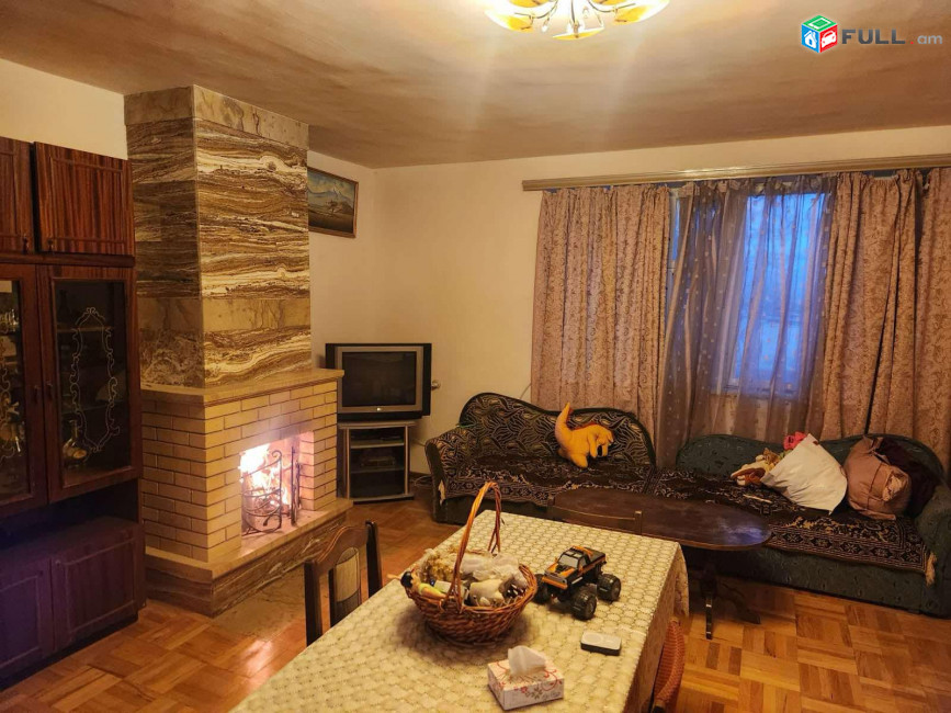 Երկու հարկանի քարե տուն, Տ-9-41, 140 քմ, կապիտալ վերանորոգված