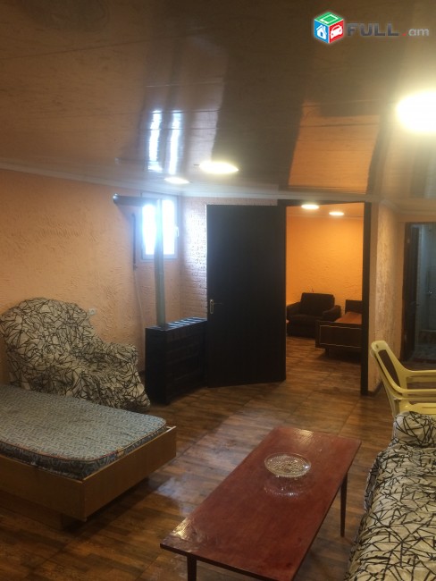 Տրվում է վարձով 