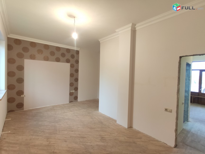 Առանձնատուն Դուրյան 2 հարկ,  5 սենյակ, 2 սանհանգույց, 234 քմ շինություն, 496 քմ ընդհանուր հողը