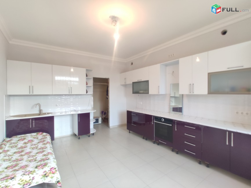 Առանձնատուն Դուրյան 2 հարկ,  5 սենյակ, 2 սանհանգույց, 234 քմ շինություն, 496 քմ ընդհանուր հողը