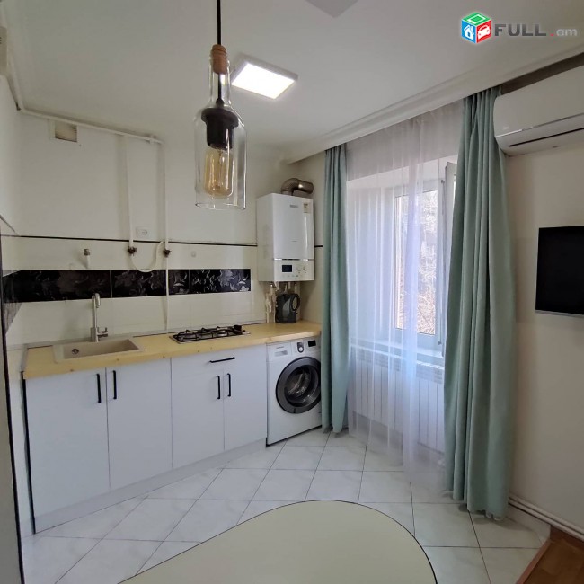 Օրավարձով, սեփականատիրոջից, Կոմիտաս 30, Ucom-ի շենք