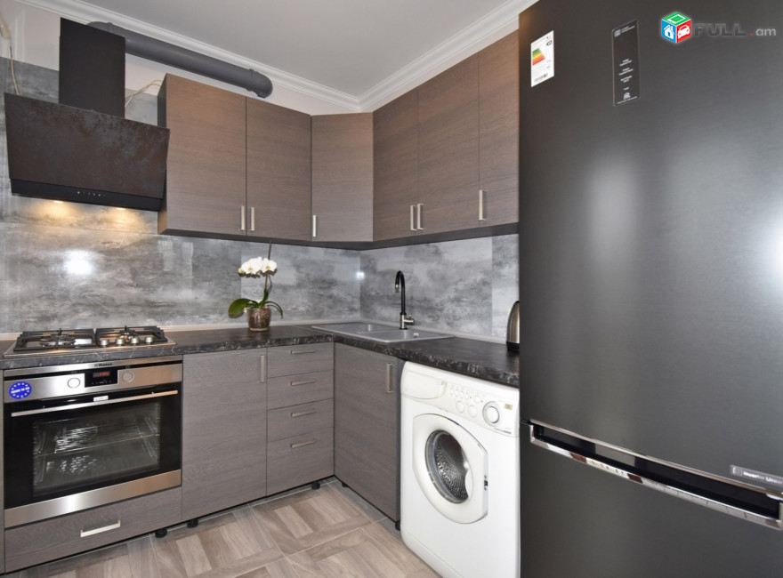 2 bedroom+ 1 living room, Komitas 27