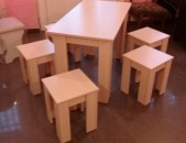 Սեղաններ և աթոռներ