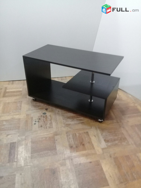 Ժուռնալի սեղաններ արտադրամասից