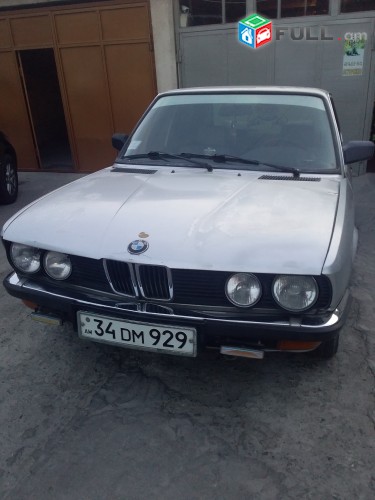 BMW -     523 , 1982թ.