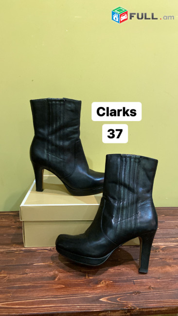 Clarks բնական կաշվե կոշիկներ