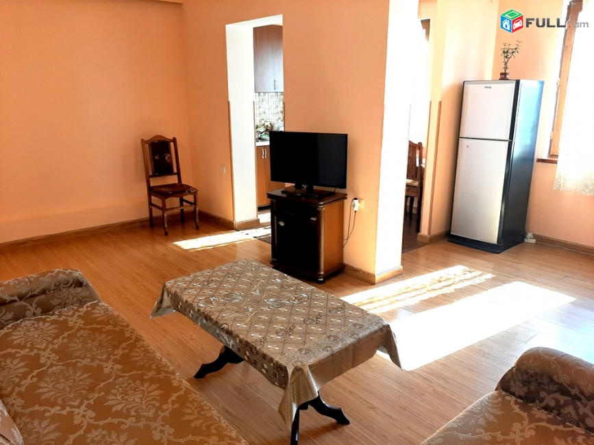 Օրավարցով 2 սենյականոց բնակարան, NAEV 1 - OROV, Daily rent apartment in Yerevan-Komitas