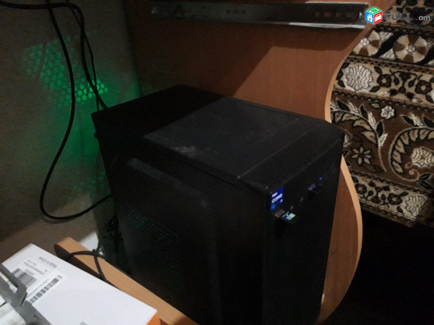 Intel Core i7-12700K 5 GHz, DDRAM 16 GB, LCD 15.6'', GIGABYTE B760M, Audio, WiFi 5, M.2 256GB, SSD SATA 3 256GB