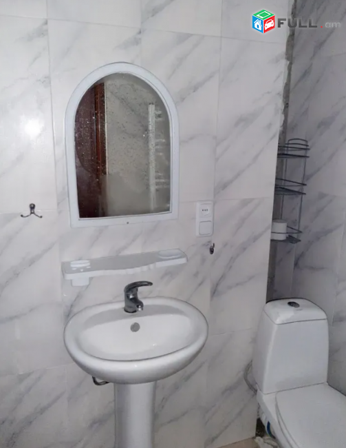 H0706 Բնակարան Եղվարդում