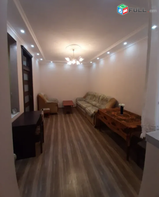 H0706 Բնակարան Եղվարդում