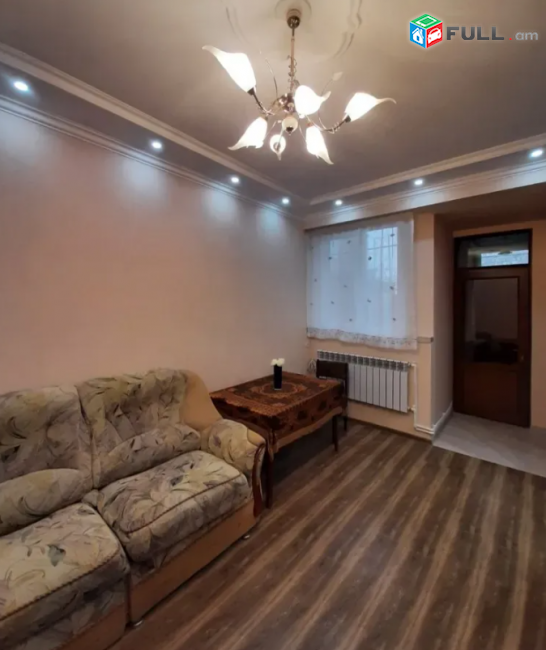 H0706 Բնակարան Եղվարդում