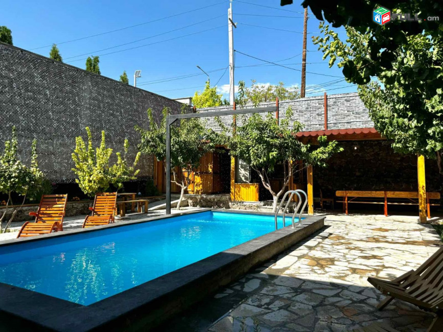 H0782 Հյուրատուն  ք․ Աշտարակում