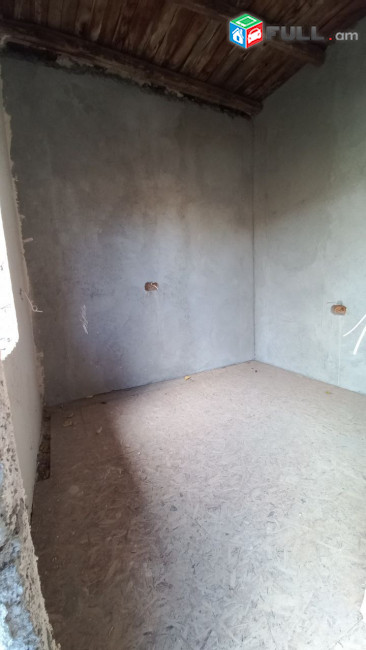 H0821 Երկհարկանի Կիսակառույց հյուրատուն ք․Աշտարակում