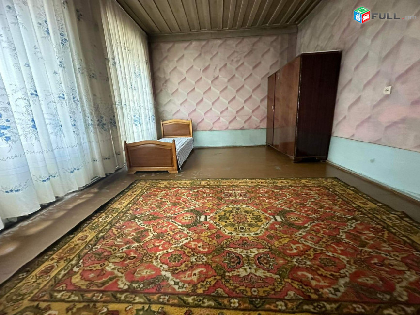 H0835 Երկհարկանի սեփական տուն ք․Աշտարակում