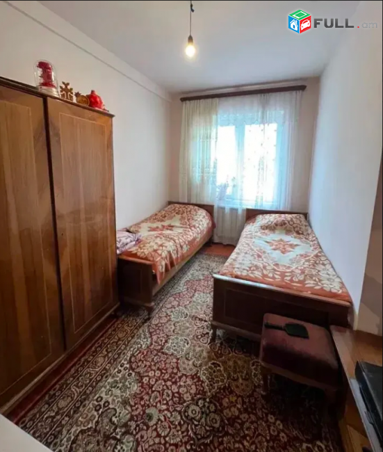 H0870 Բնակարան Աջափնյակում