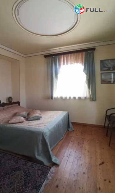 H0890 Երկհարկանի ամառանոց ք․ Աշտարակում