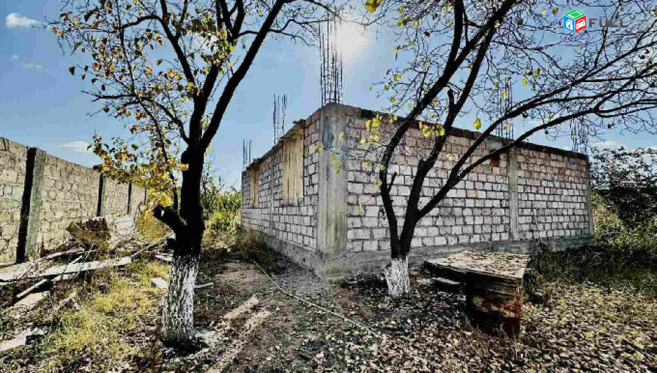 H0898 Կիսակառույց տուն Ոսկեվազում