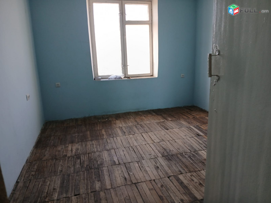 H0915 Ընդարձակ բնակարան ք․Աշտարակում