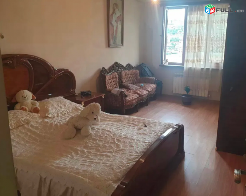 H0947 Բնակարան Կենտրոնում