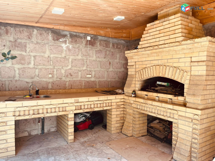 H0950 Առանձնատուն Արաբկիրում
