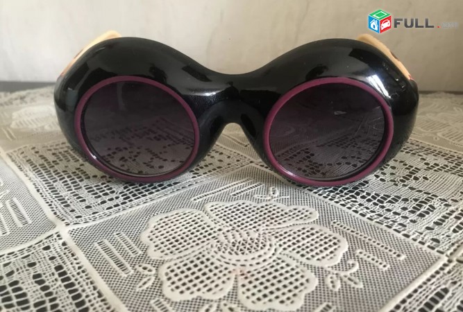 Aknoc, hetaqrqir aknoc, party glasses