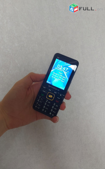 MAXFON V6 ,Նոր 4 Սիմ քարտով կնոպշնի հեռախոս ,Անլար ռադիո ,Մեծ էկրան