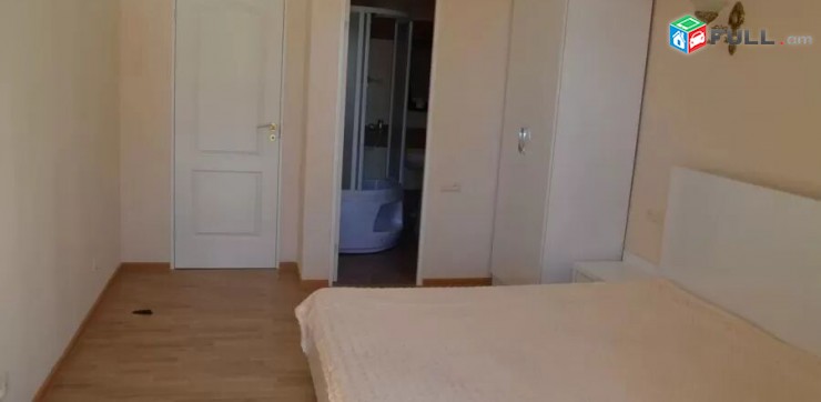 Varcov e trvum bnakaran Pushkini poxocum