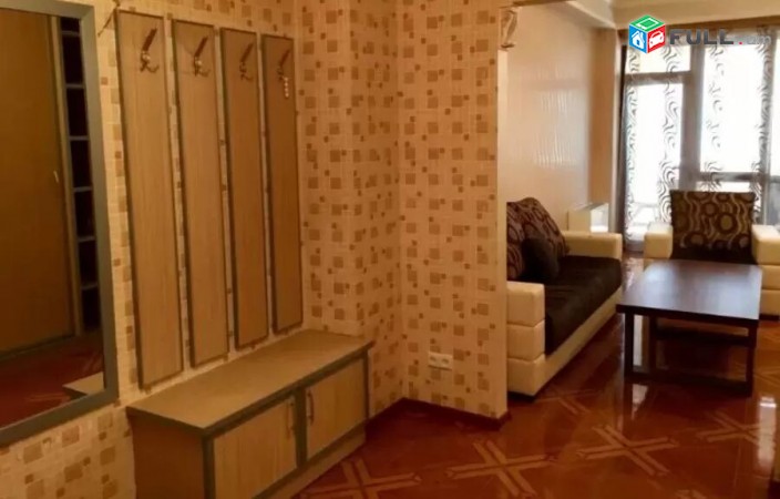 Varcov bnakaran norakaruyc shenqum, Baxramyan poxocum, Operai motakayqum