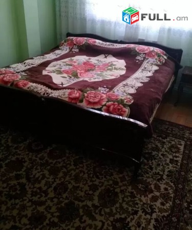 Varcov bnakaran Aram Xkachatryan poxocum
