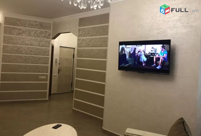 Varcov e trvum 3 senyakanoc bnakaran sayat nova -abovyan xachmeruki mot