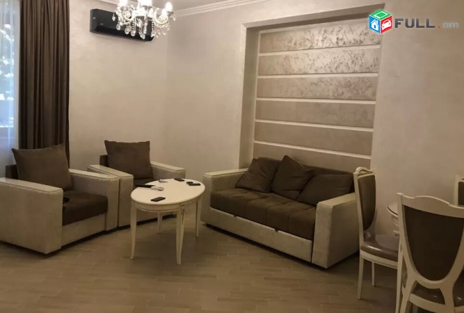 Varcov e trvum 3 senyakanoc bnakaran sayat nova -abovyan xachmeruki mot