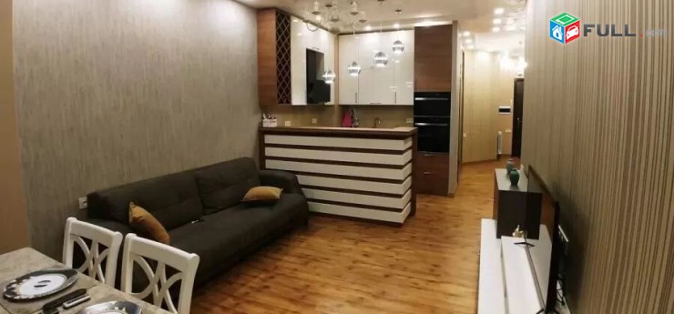 Varcov gexecik bnakaran Arabkirum, Nairi Zaryan poxoci norakaruyc shenqum
